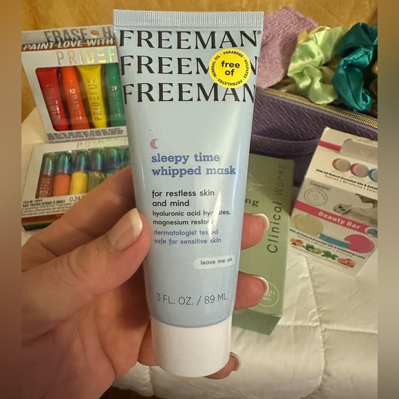 NWT Makeup & Beauty Bundle - Picture 2 of 14